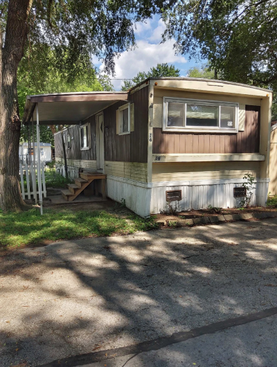 Mobile Home at 425 Monroe Ave Lot 16 Findlay, OH 45840