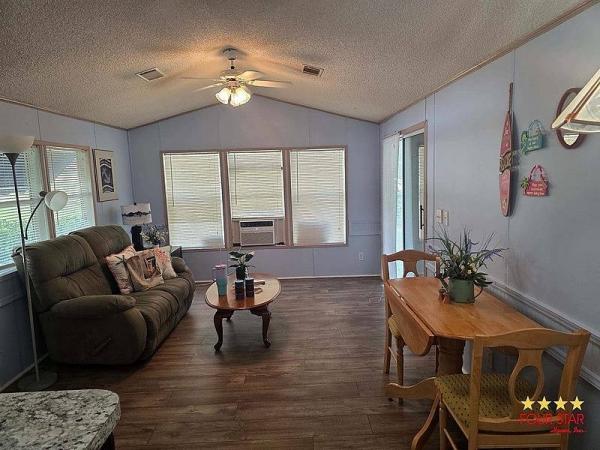 1993 GULF  Home