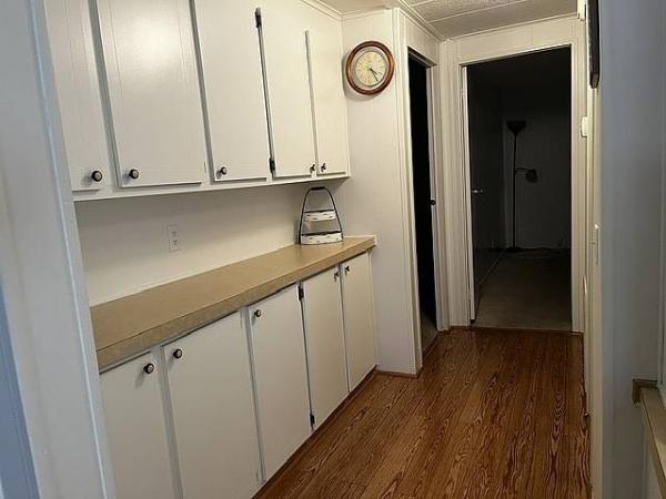 1985 BARRINGTON  Home