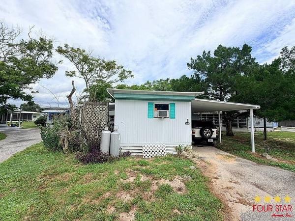 Photo 1 of 2 of home located at 1310 Fleming Ave Ormond Beach, FL 32174