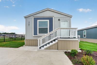 Champion Homes New Moon 1866A Mobile Home Floor Plan