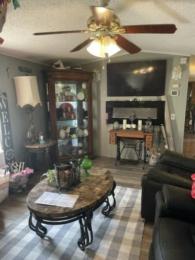 Photo 3 of 11 of home located at 22017 Pillette Pl, #393 Romulus, MI 48174