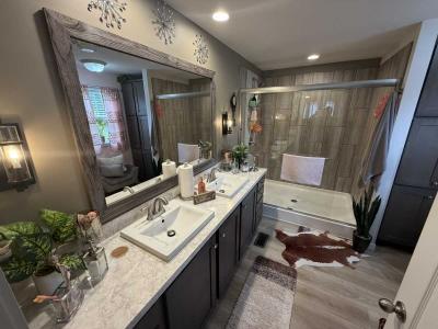 Photo 3 of 12 of home located at 8734 Skiles Pl Indianapolis, IN 46234