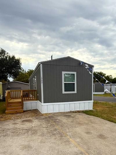 Mobile Home at 1742 Walnut St., Lot W1742, Glenn Heights, Tx 75154 Glenn Heights, TX 75135