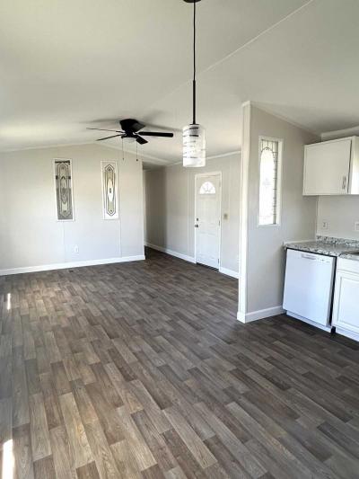 Photo 5 of 9 of home located at 205 Simpson Drive Maryville, TN 37801