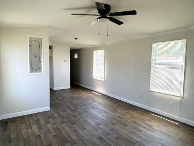 Photo 4 of 9 of home located at 205 Simpson Drive Maryville, TN 37801