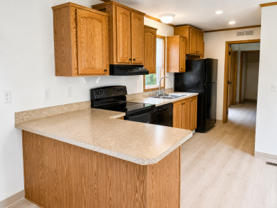 Photo 3 of 8 of home located at 6901 SE 14th St, Lot 5 Des Moines, IA 50320