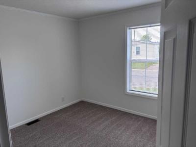 Photo 2 of 9 of home located at 262 Kingsway Dr. Mankato, MN 56003