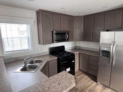 Photo 4 of 9 of home located at 262 Kingsway Dr. Mankato, MN 56003
