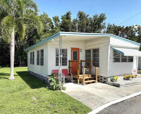 AGE 45+ PARK Mobile Home For Sale