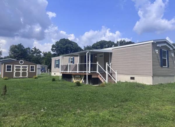 2024 Champion  Redman 25206 Manufactured Home