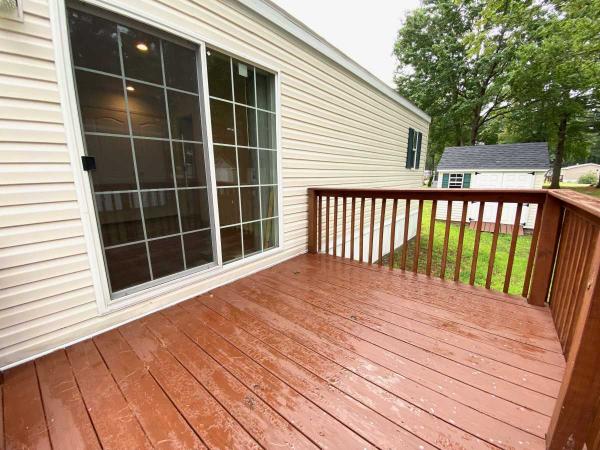 2021 Champion NWS-F-27625 Manufactured Home