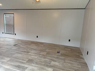 Photo 4 of 14 of home located at 1231 Hebert Ave #50 Breaux Bridge, LA 70517