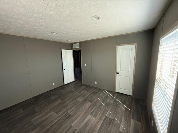 2025 EL SUENO 38CLB28724CH25 Manufactured Home
