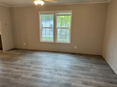Photo 3 of 13 of home located at 276 Brookside Manor Goshen, IN 46526