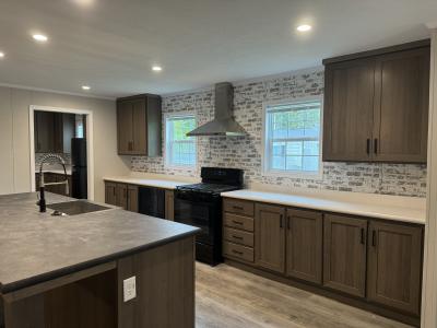 Photo 5 of 13 of home located at 276 Brookside Manor Goshen, IN 46526