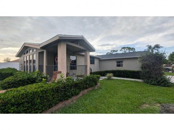1987 GLEN Mobile Home For Sale