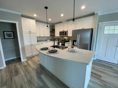 Photo 2 of 20 of home located at 7300 20th Street #566 Vero Beach, FL 32966