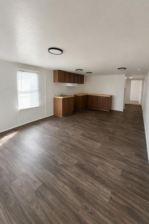 2005 Fleetwood Mobile Home For Sale
