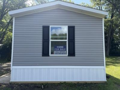 Mobile Home at 1 Silver Pond Dr Apple Creek, OH 44606