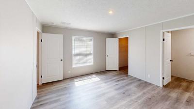 Photo 4 of 5 of home located at 12865 Five Point Road Lot 38 Perrysburg, OH 43551