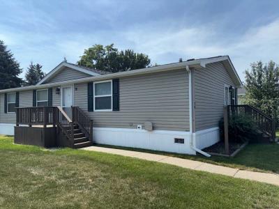 Mobile Home at 79 Chinkapin Rill Fenton, MI 48430