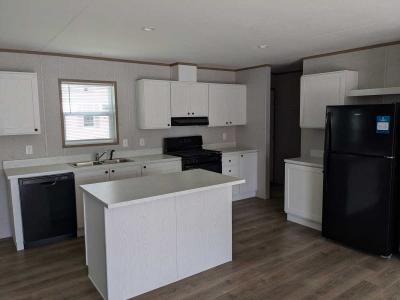 Photo 2 of 6 of home located at 12865 Five Point Road Lot 67 Perrysburg, OH 43551