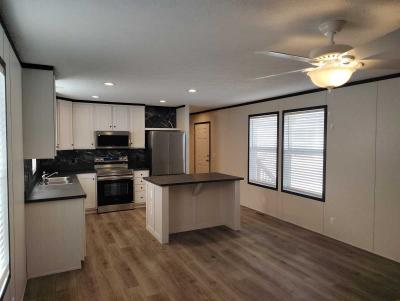 Photo 5 of 20 of home located at 104 Arlene Lane Scottsbluff, NE 69361
