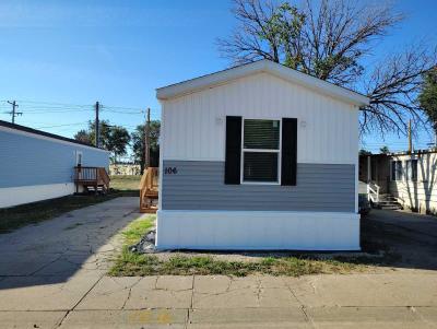 Photo 2 of 22 of home located at 106 Arlene Lane Scottsbluff, NE 69361