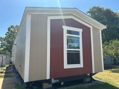 Mobile Home at 2900 South Interstate Hwy 35 Site 143 Waxahachie, TX 75165