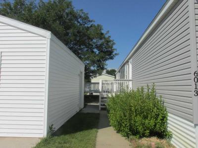 Photo 4 of 19 of home located at 6013 S. Bremerton Pl. Sioux Falls, SD 57106