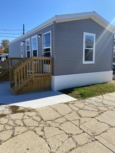 Photo 2 of 8 of home located at 8001 Hamilton Ave. Lot #48 Cincinnati, OH 45231