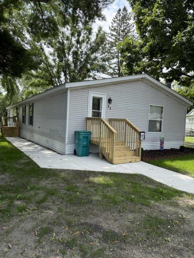 Mobile Home at 2126 3rd Avenue North West #33 Owatonna, MN 55060