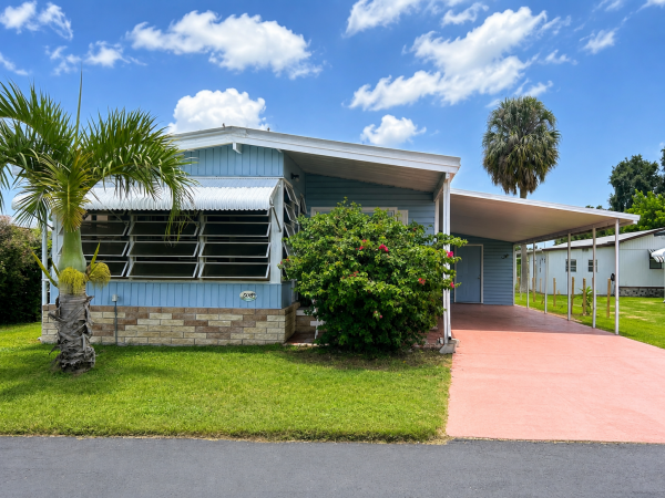 1982  Mobile Home For Sale