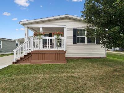 Photo 4 of 30 of home located at 2660 Pebble Lane Milford, MI 48380