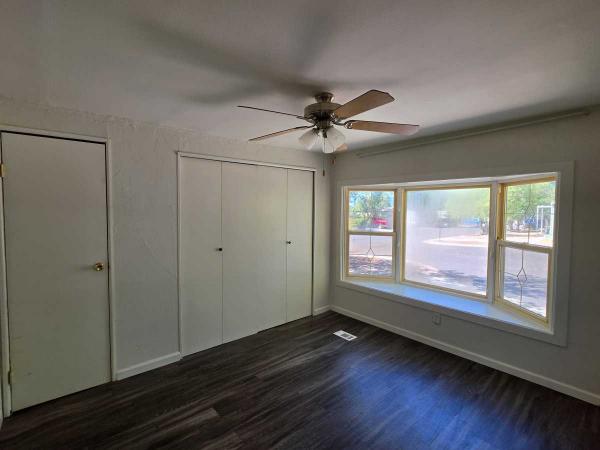 1980 Longmont Mobile Home
