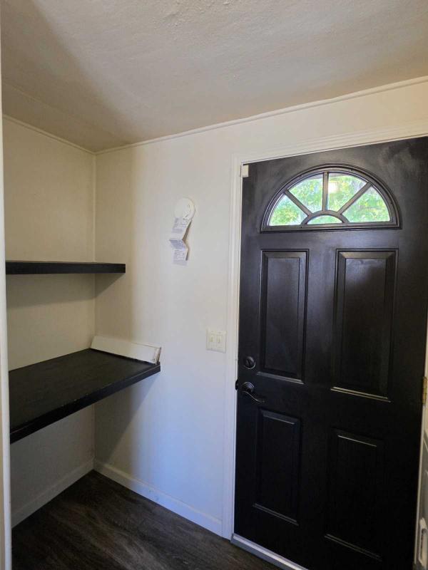 1980 Longmont Mobile Home