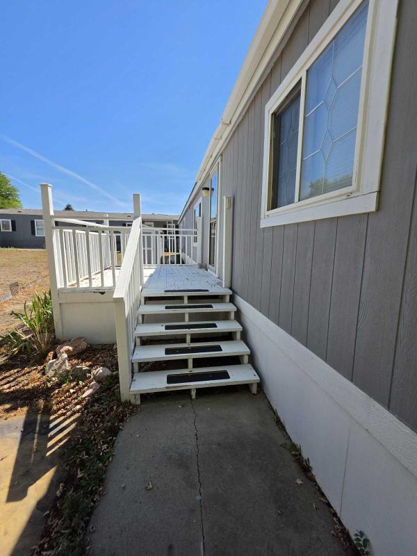 1980 Longmont Mobile Home