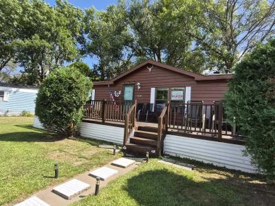 Photo 2 of 20 of home located at 105 Cascade Lane Rockford, MN 55373
