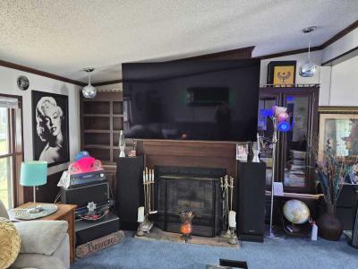 Photo 4 of 20 of home located at 105 Cascade Lane Rockford, MN 55373