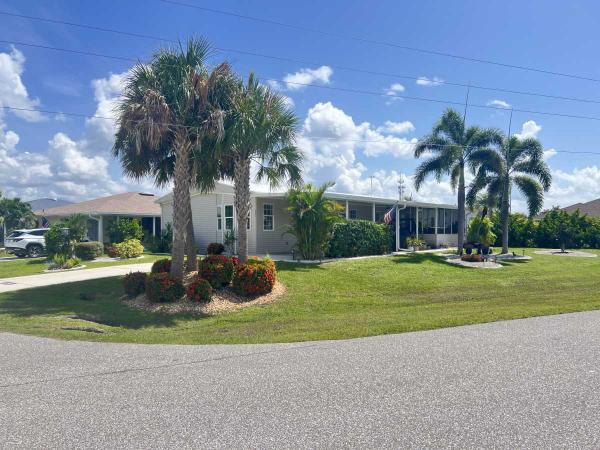  Mobile Home For Sale