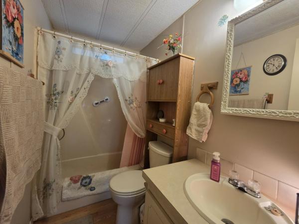 1984 BARR Mobile Home