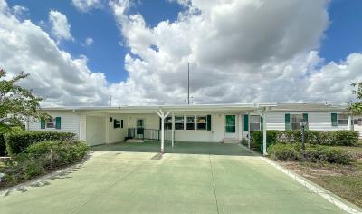 Mobile Home at 220 Maple Dr Lady Lake, FL 32159