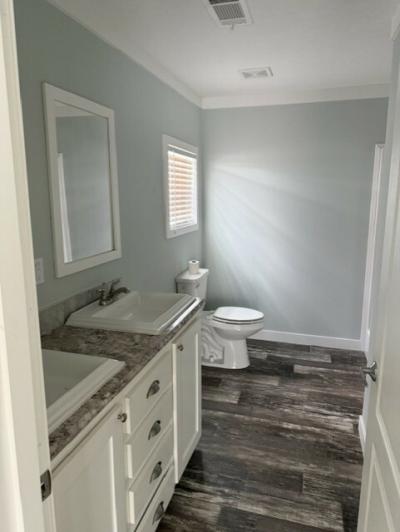 Photo 4 of 8 of home located at 1101 W Commerce Ave #Mh048 Haines City, FL 33844