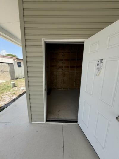 Photo 3 of 11 of home located at 1101 W Commerce Ave #Mh057 Haines City, FL 33844