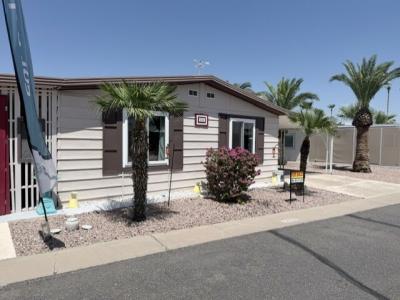Photo 2 of 18 of home located at 3104 E. Broadway, Lot #288 Mesa, AZ 85204