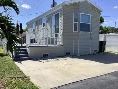 Mobile Home at 801 53rd Ave. W, Site F06 Bradenton, FL 34207