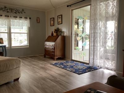 Photo 3 of 14 of home located at 811 52nd Avenue Terrace W Bradenton, FL 34207