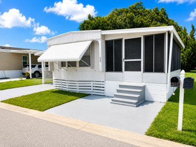 Photo 4 of 10 of home located at 945 Santa Fe Drive Kissimmee, FL 34741