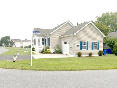 Photo 3 of 40 of home located at 1 Kings Crossing Lewes, DE 19958